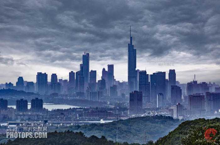 Photoshop将雾霾城市图片调制出高清风景大片